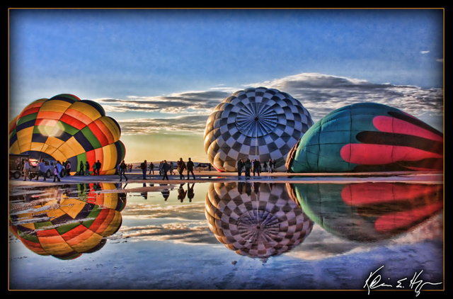 Balloon Reflection at White Sands - Kelvin Hargrove
