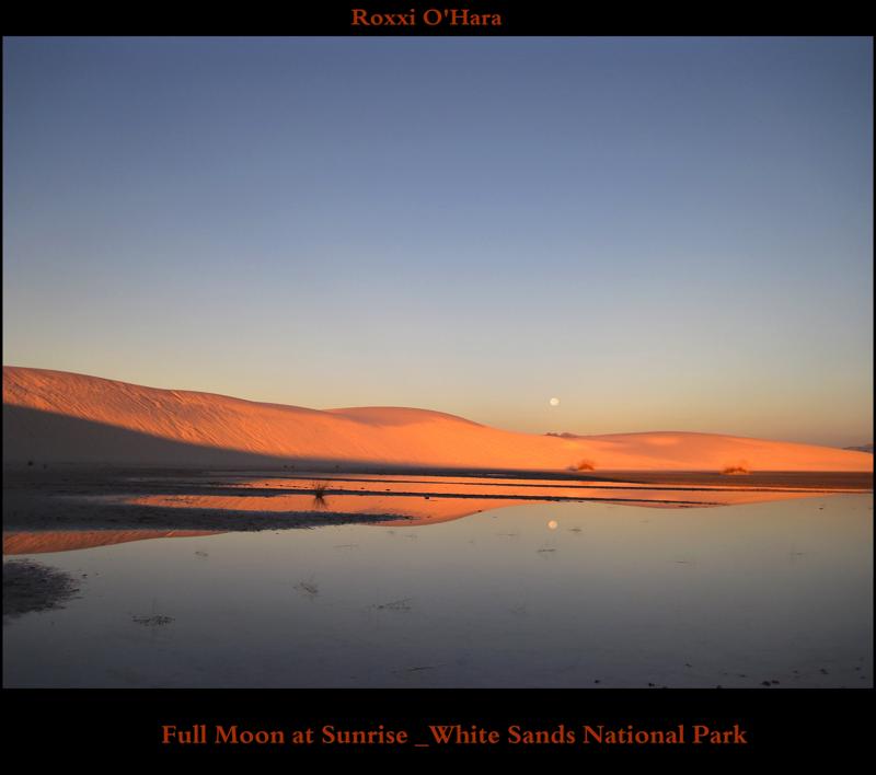 Full Moon at Sunrise, White Sands - Photographer: Roxanna O'Hara