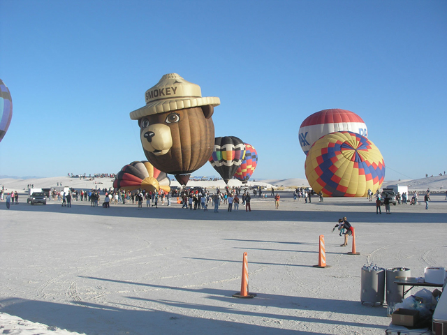 Smokey itching to take off - White Sands Hot Air Balloon Invitational 2010 - Credit: Rob Roberts